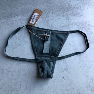 Skims T String Thong Kyanite Size XXS